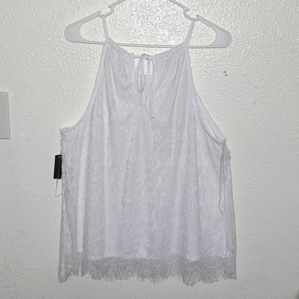 SLEEVELESS SHIRT